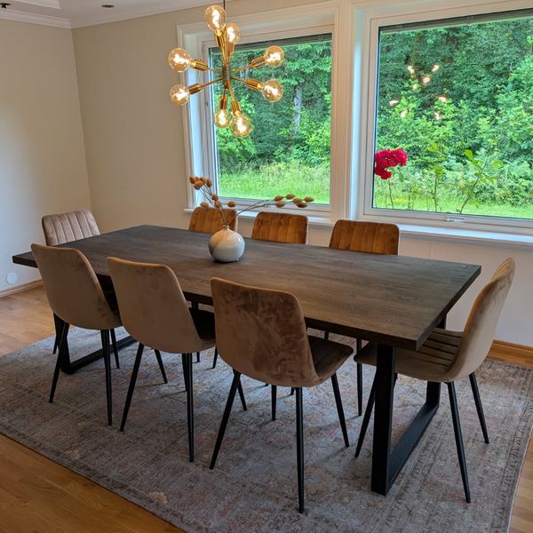 Hovedbilde Otto Spisebord heltre massiv røkt eik 220x100